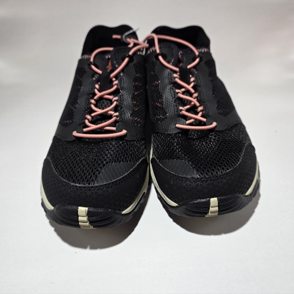 Thr North Face Black and Pink Women's Athletic Shoes